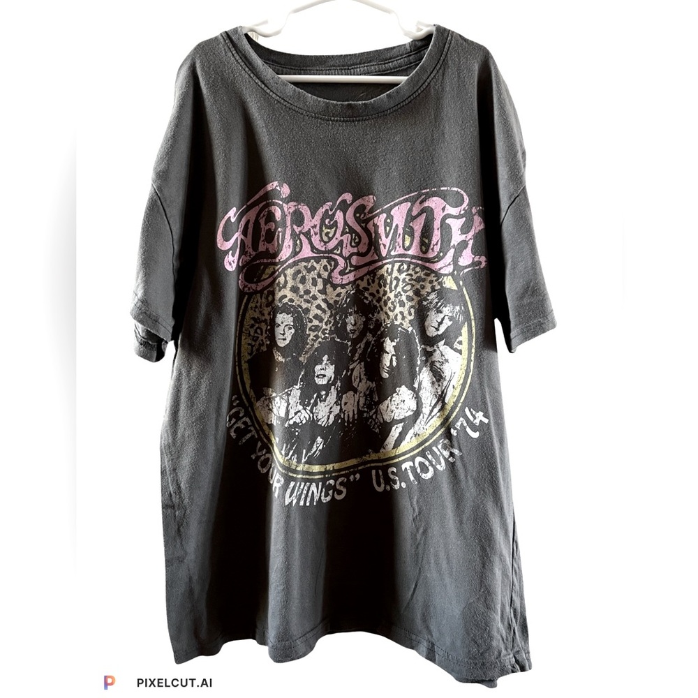 Target / AeroSmith Grey Graphic Band Girls T-shirt